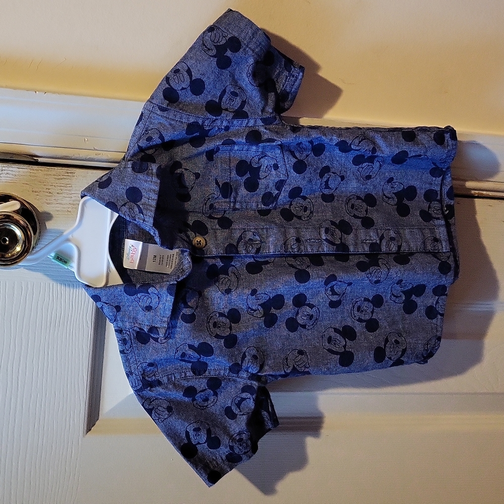 Mickey Mouse Button Up